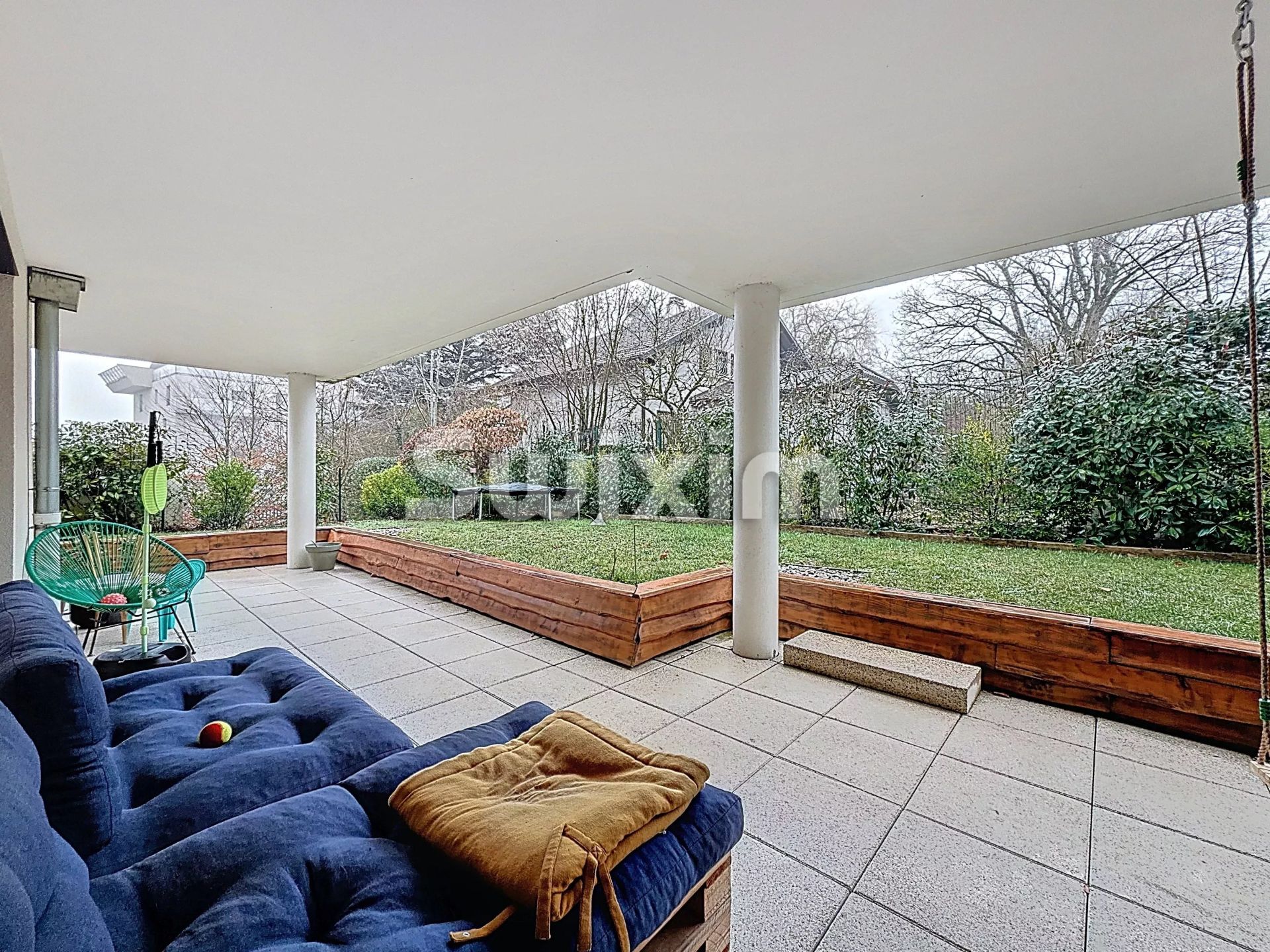 appartamento 4 Camere in vendita su Divonne-les-Bains (01220)