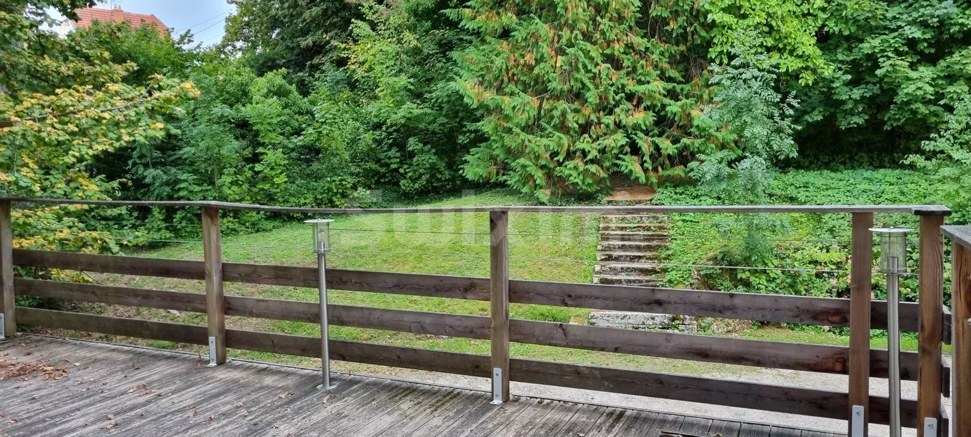 apartment 3 Rooms for sale on Lons-le-Saunier (39000)