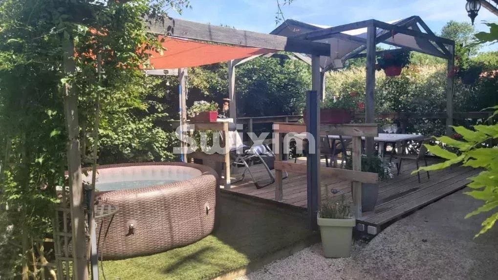 maison 6 Pièces en vente sur Le Deschaux (39120)