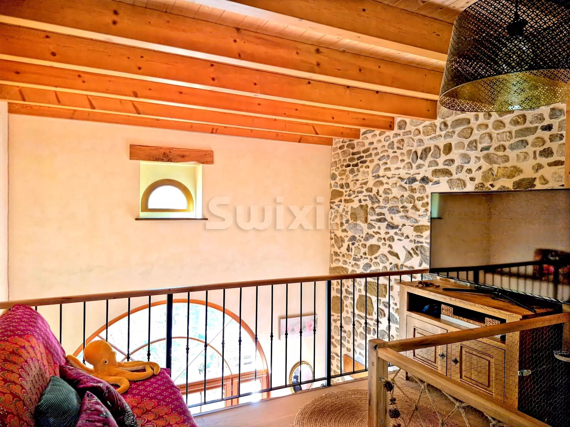 property 6 Rooms for sale on Thusy (74150)