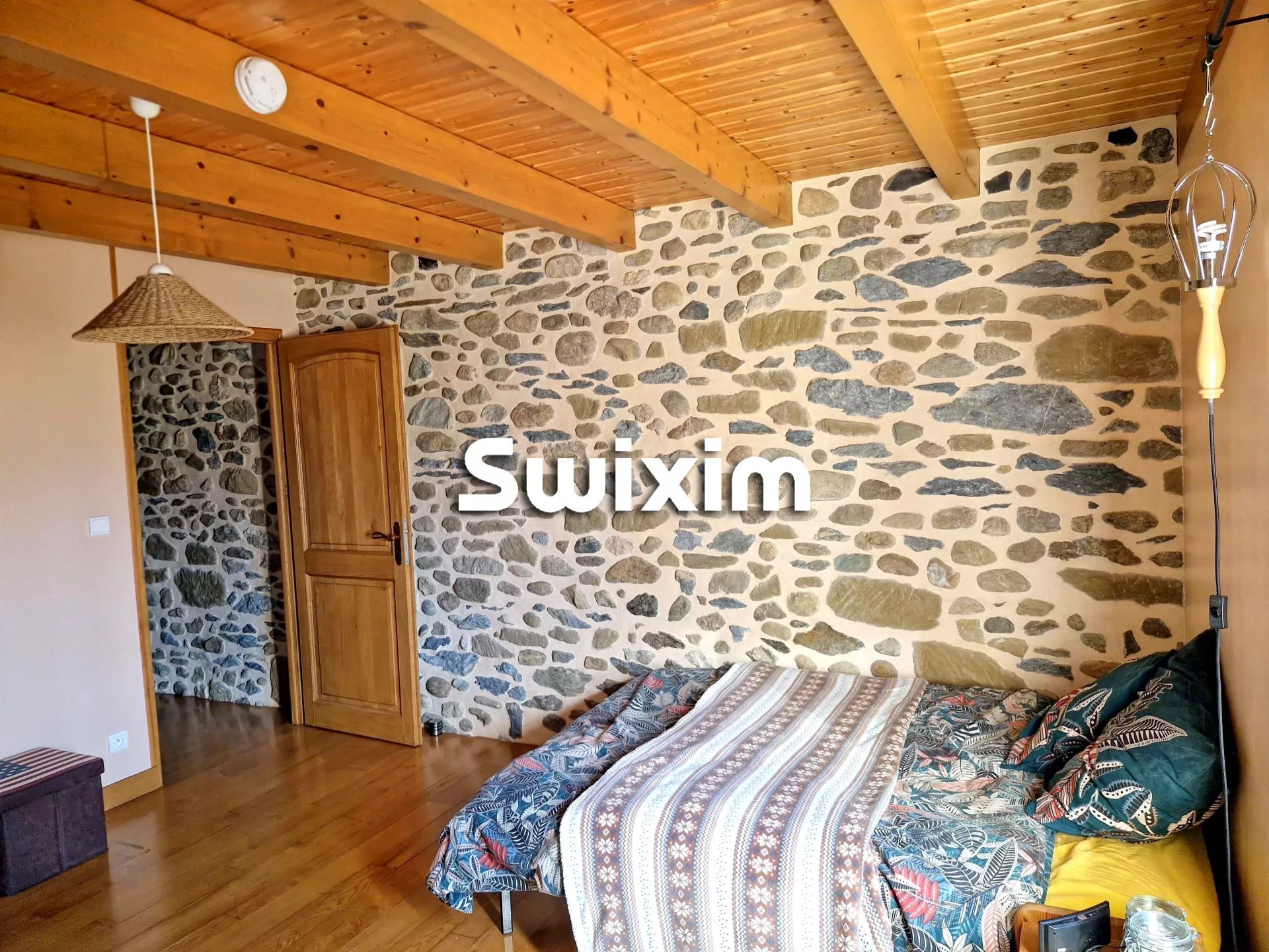 property 6 Rooms for sale on Thusy (74150)