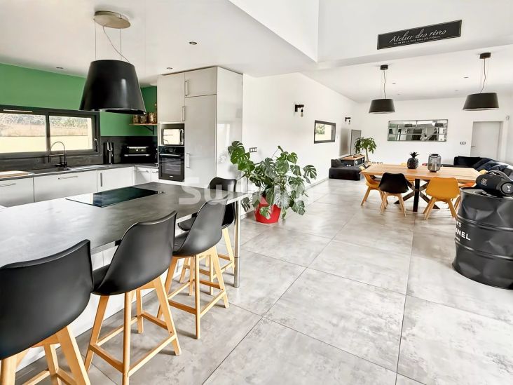 Vendita Casa La Garde-Adhémar 6&nbsp;Camere 153&nbsp;m²