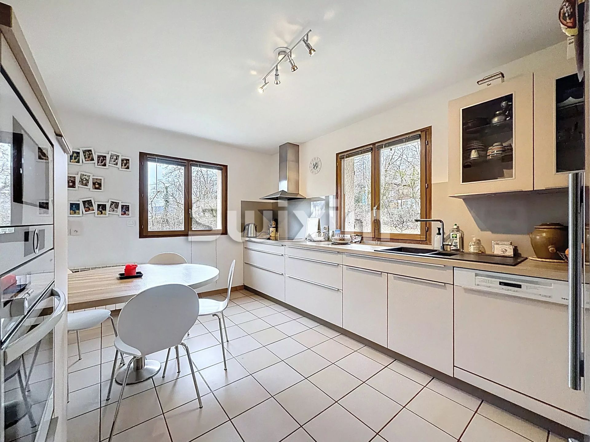 maison 7 Pièces en vente sur Divonne-les-Bains (01220)