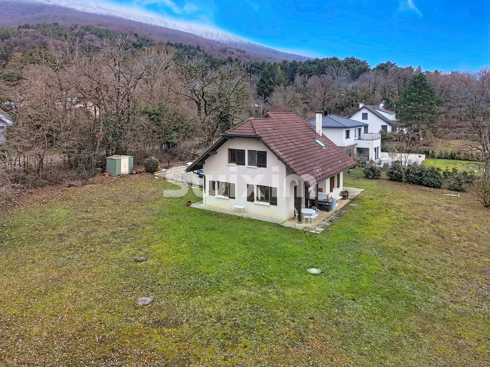 casa 7 Salas en venta en Divonne-les-Bains (01220)