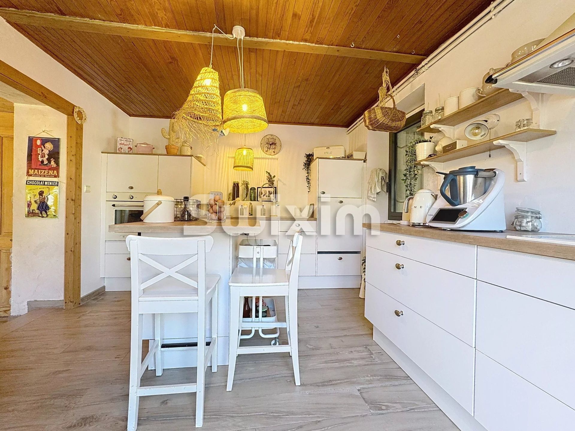 casa di città 8 Camere in vendita su Saint-Genis-Pouilly (01630)
