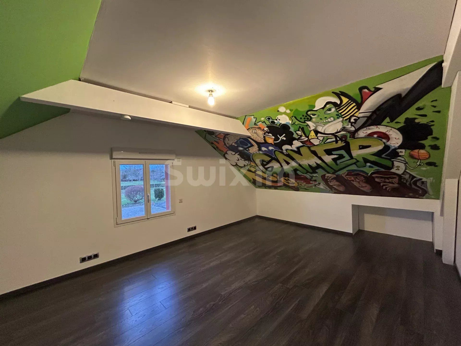 casa 5 Camere in vendita su Lons-le-Saunier (39000)