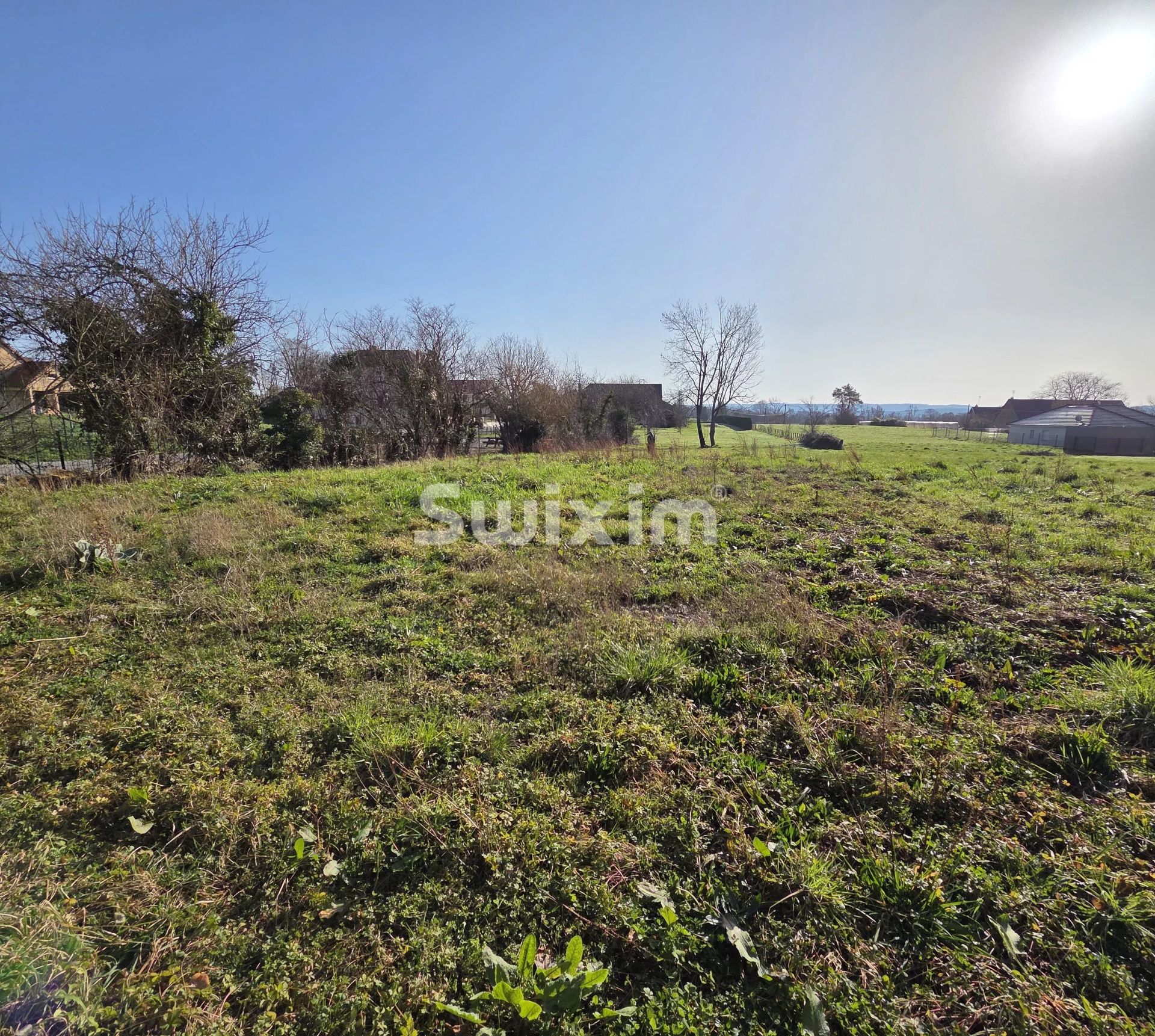 barn 1 room for sale on Chaumergy (39230)