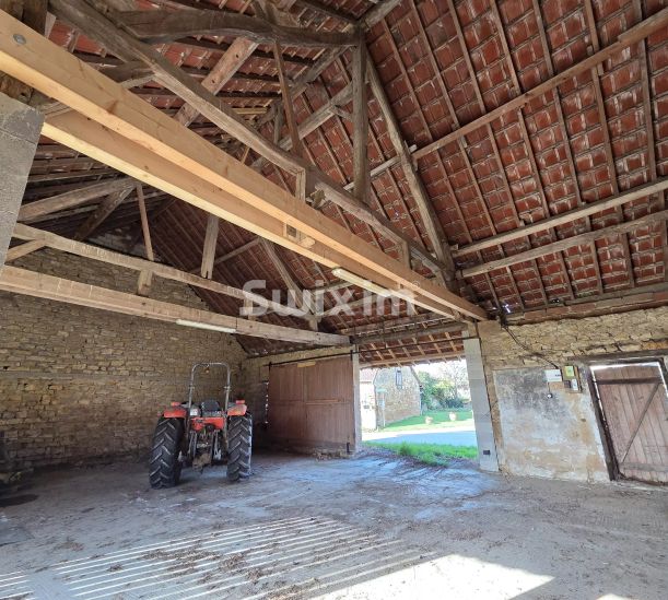 Verkauf Stallgeb&auml;ude Chaumergy 1&nbsp;raum 160&nbsp;m²