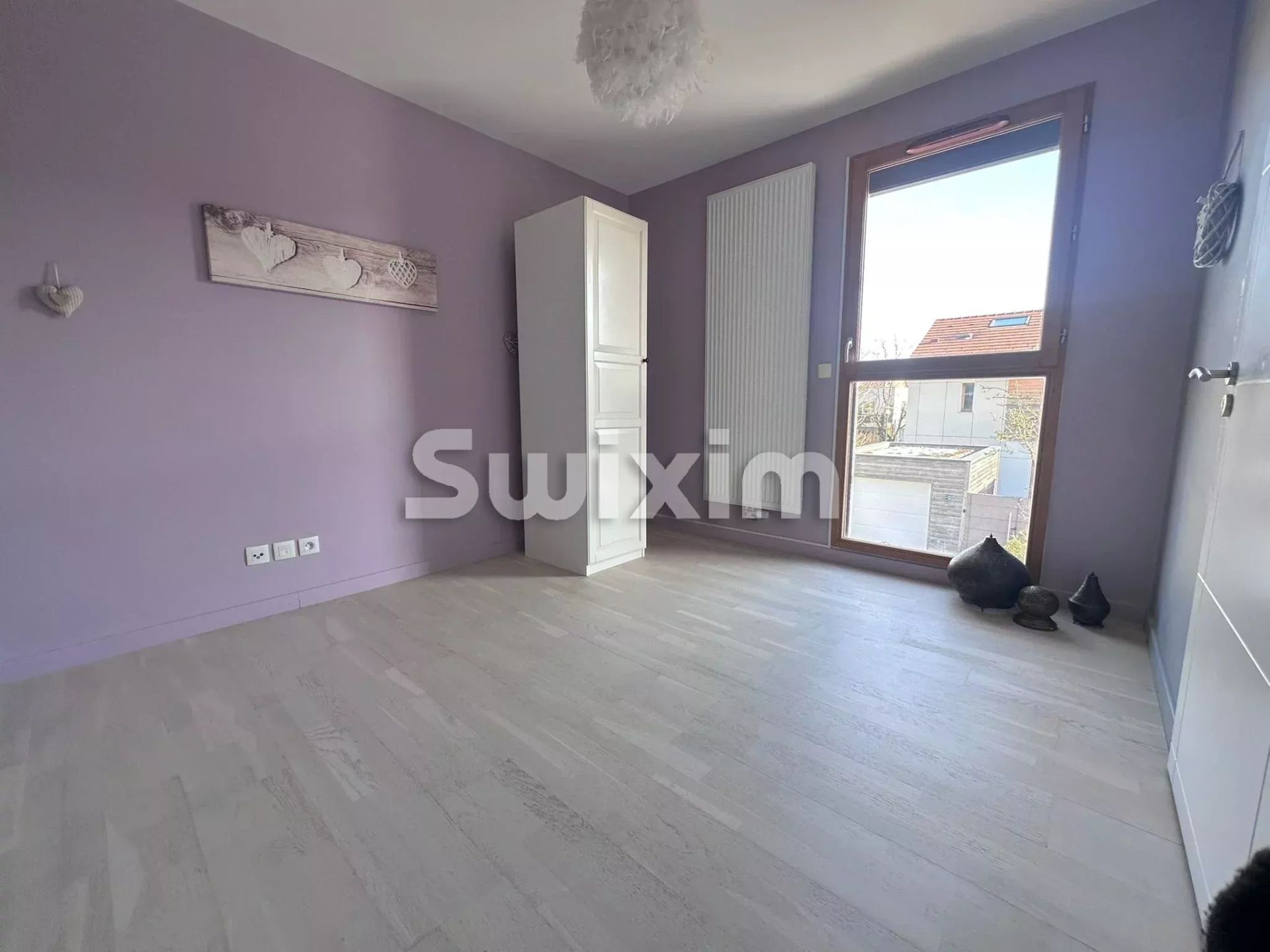 casa 5 Camere in affitto su Échenevex (01170)