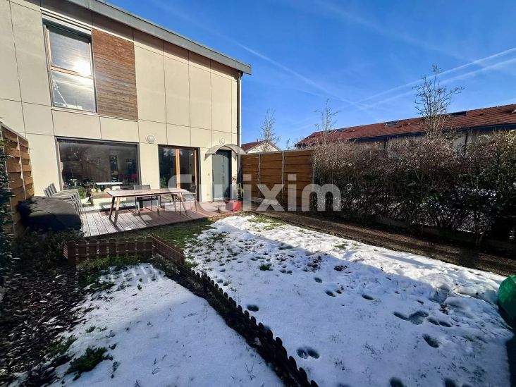 Location Maison Échenevex 5&nbsp;Pièces 117&nbsp;m²
