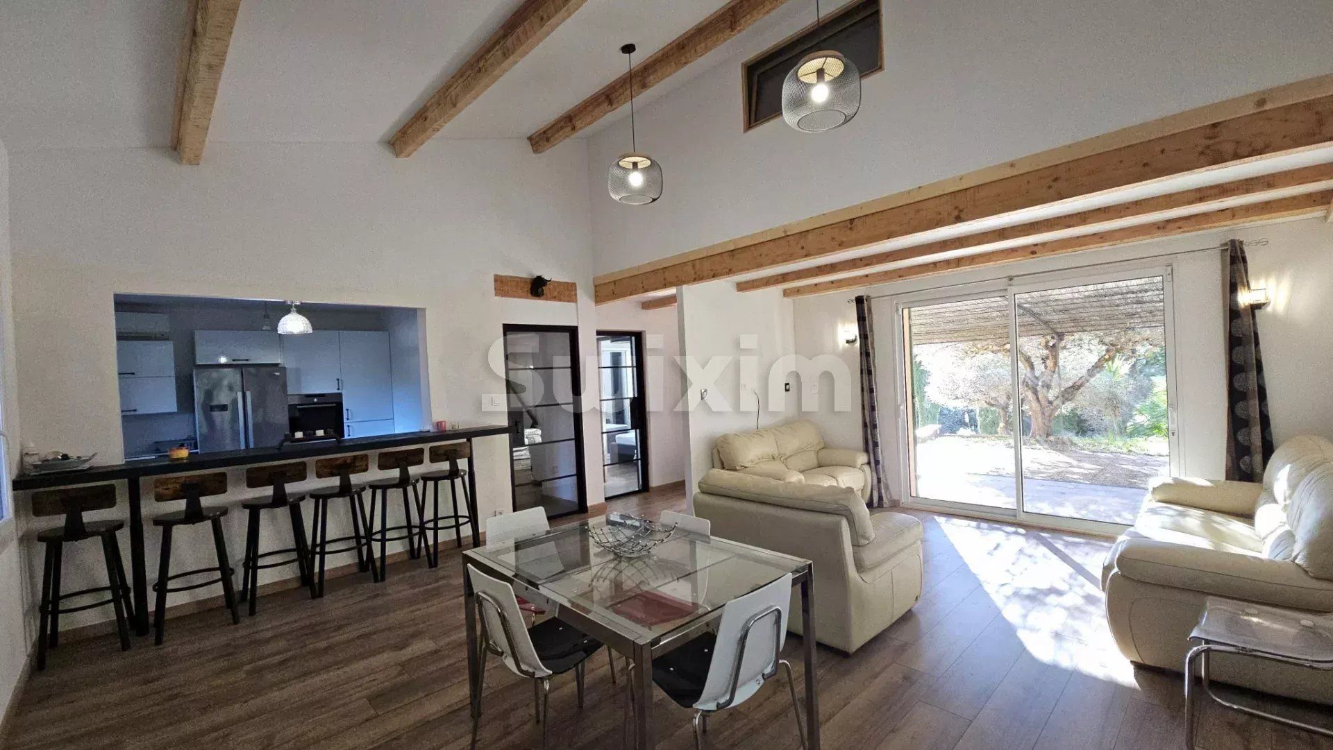 casa 6 Salas en venta en Castillon-du-Gard (30210)