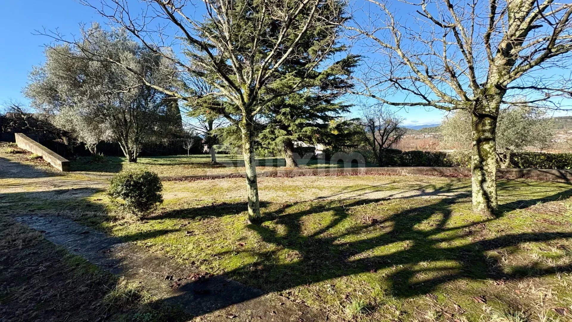 casa 6 Camere in vendita su Mons (30340)