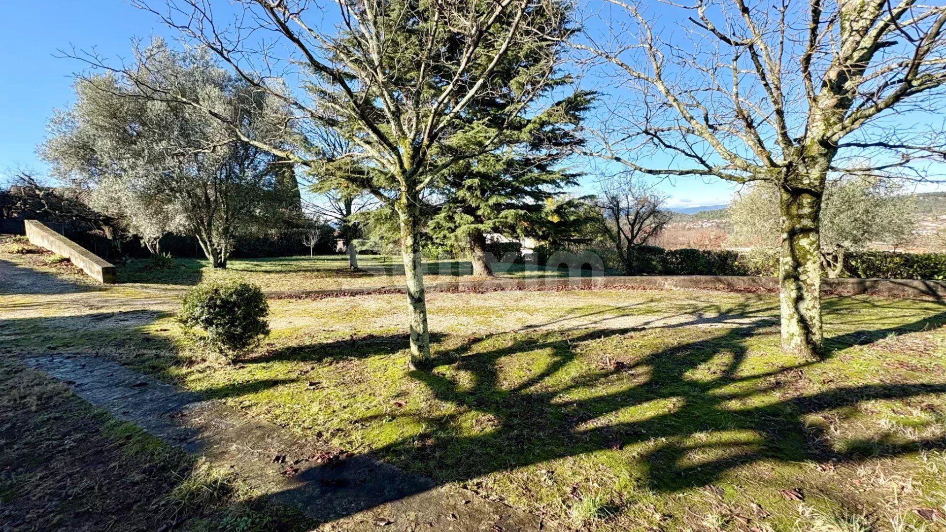 casa 6 Camere in vendita su Mons (30340)