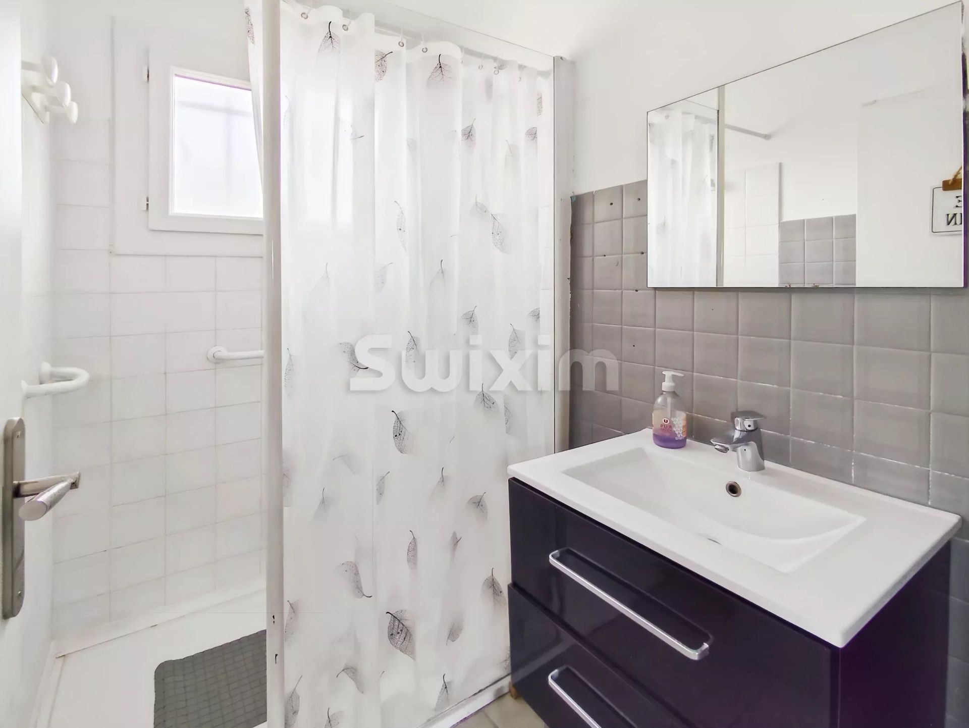 casa 9 Camere in vendita su Châteauneuf-du-Rhône (26780)