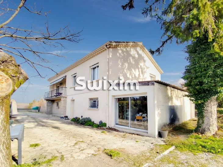 Sale House Châteauneuf-du-Rhône 9&nbsp;Rooms 185&nbsp;m²