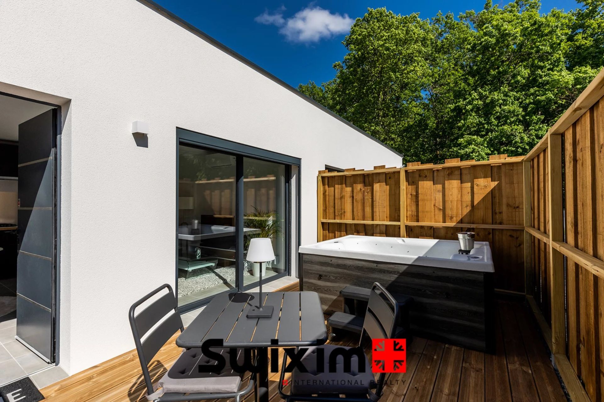 maison 10 Pièces en vente sur Vertheuil (33180)