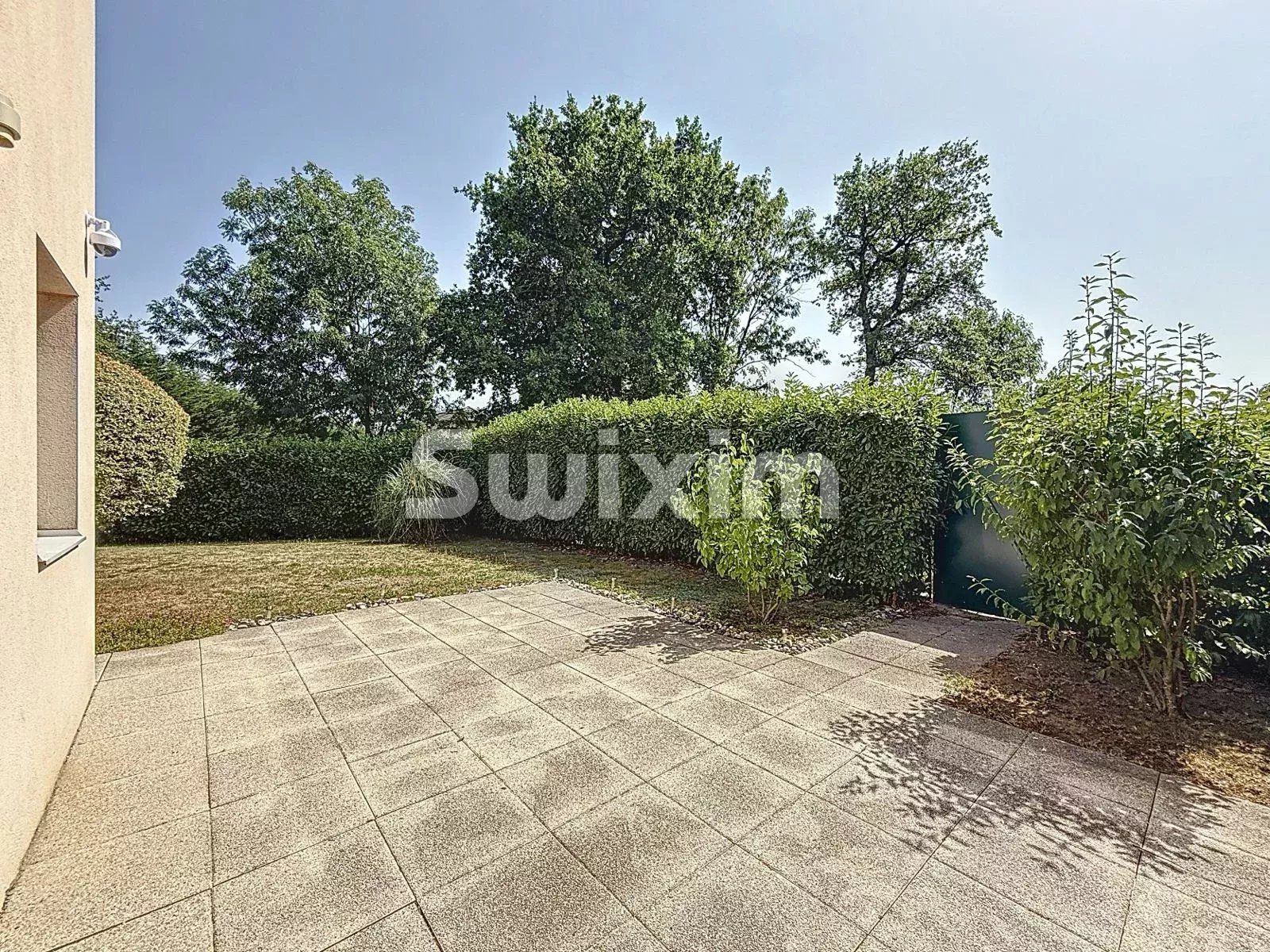 casa 5 Camere in affitto su Prévessin-Moëns (01280)