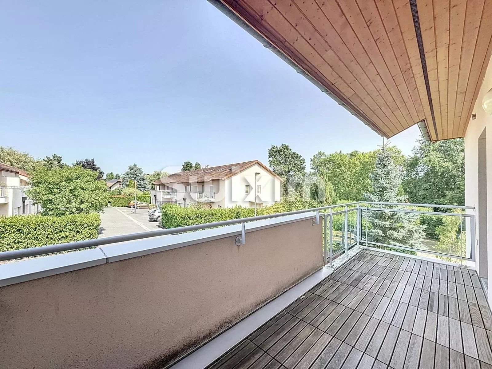 casa 5 Camere in affitto su Prévessin-Moëns (01280)