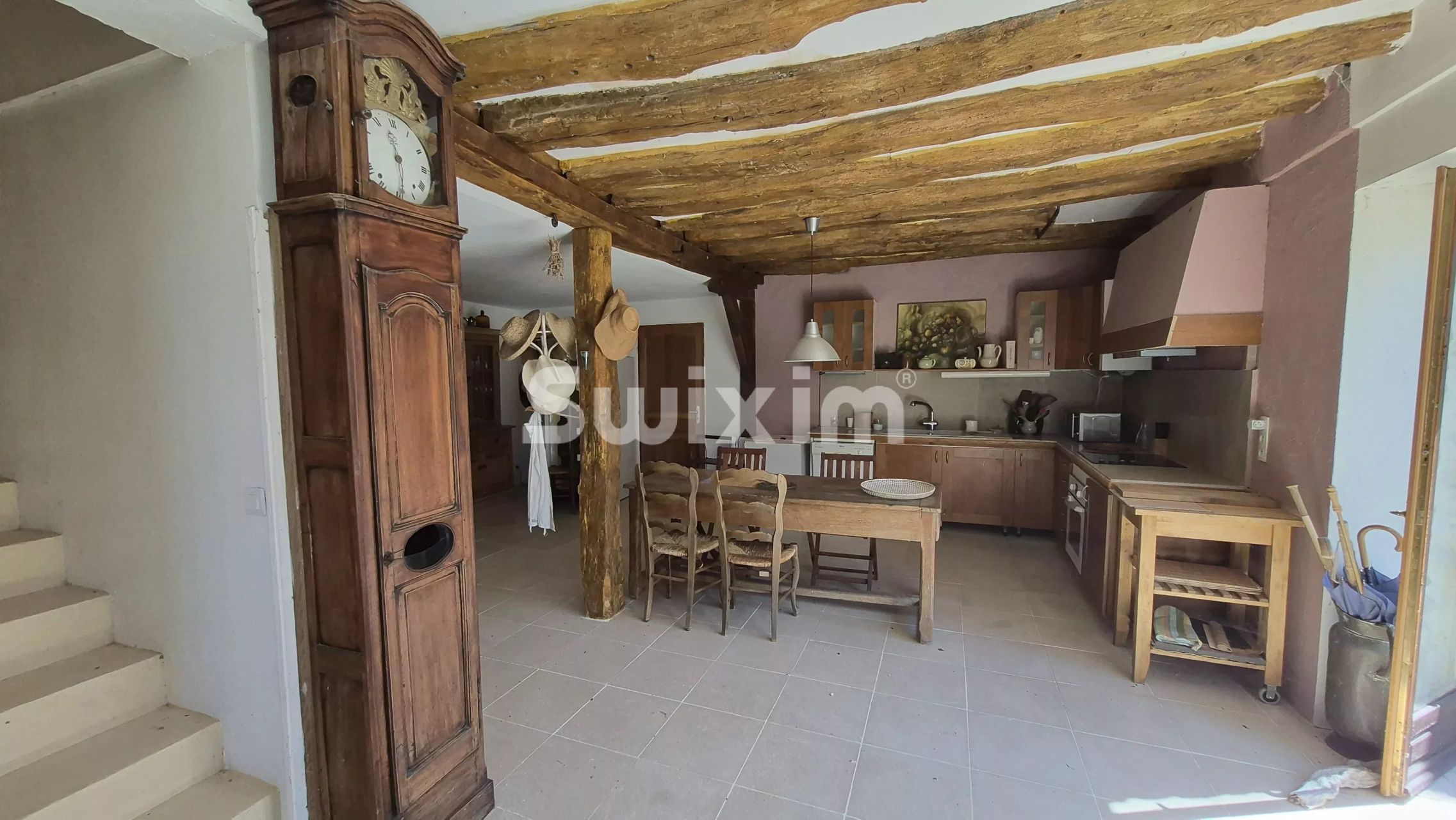 casa 11 Quartos para venda sobre Noyers (89310)