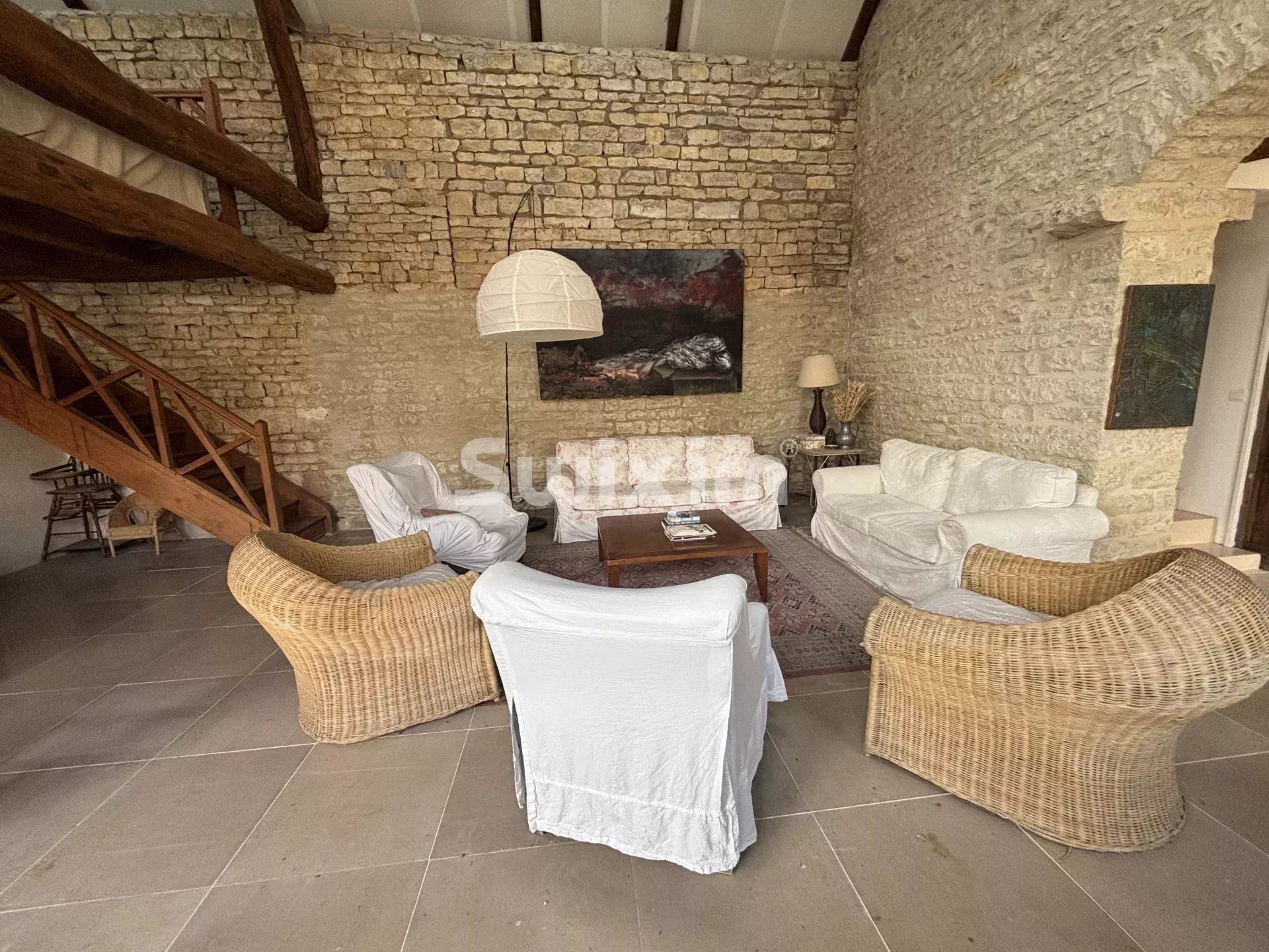 maison 11 Pièces en vente sur Noyers (89310)
