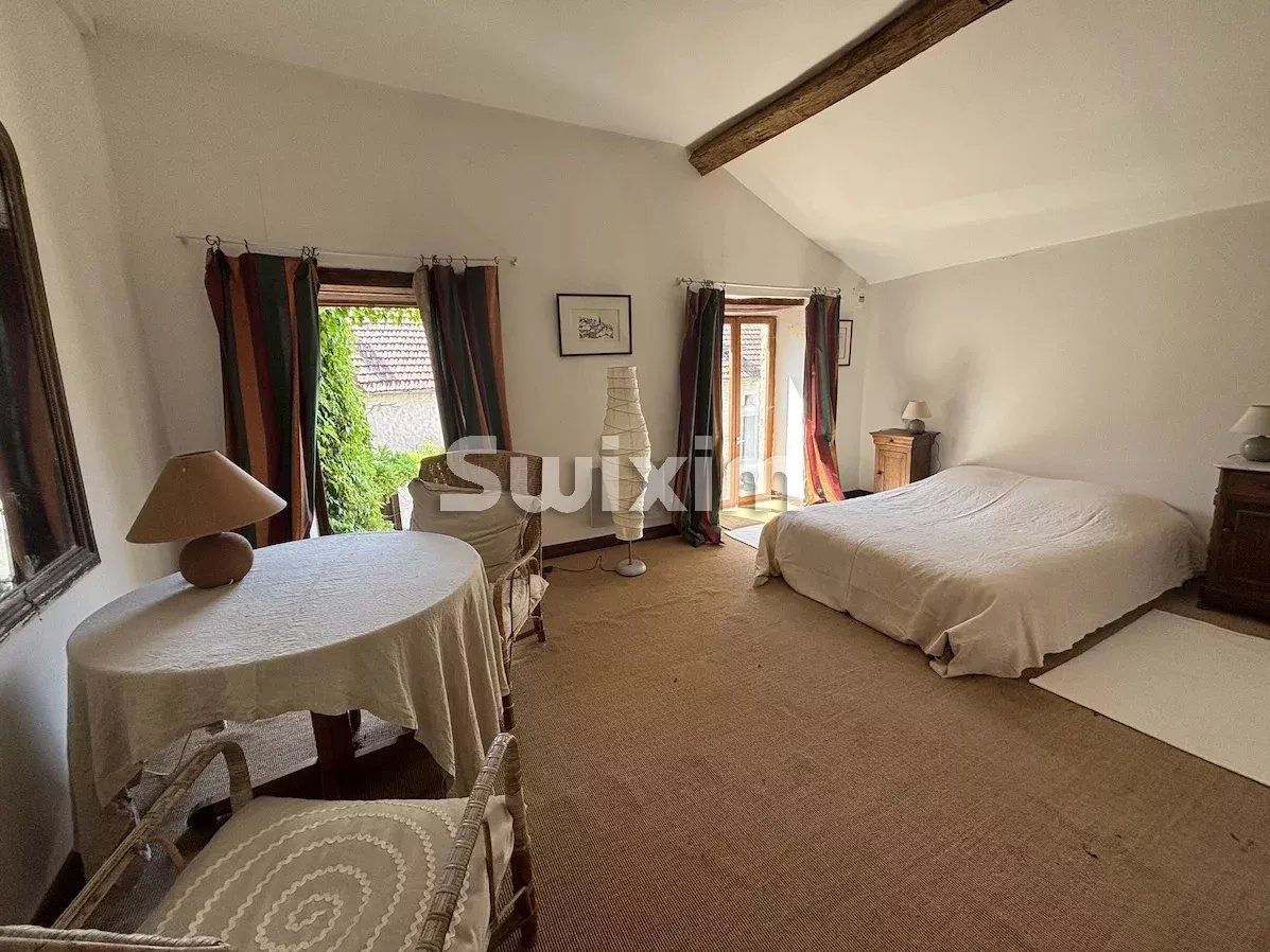 haus 11 Zimmer zum verkauf auf Noyers (89310)