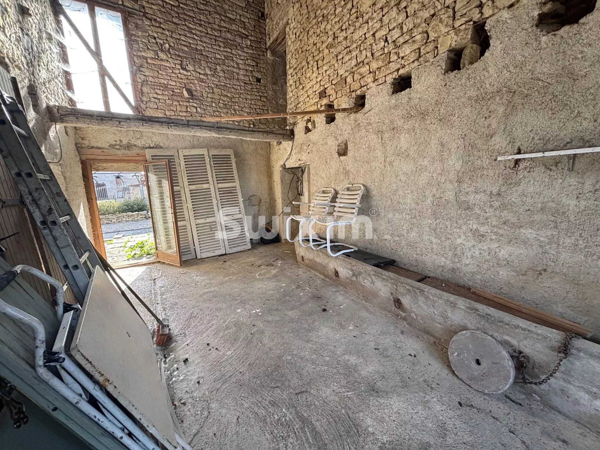 maison 11 Pièces en vente sur Noyers (89310)
