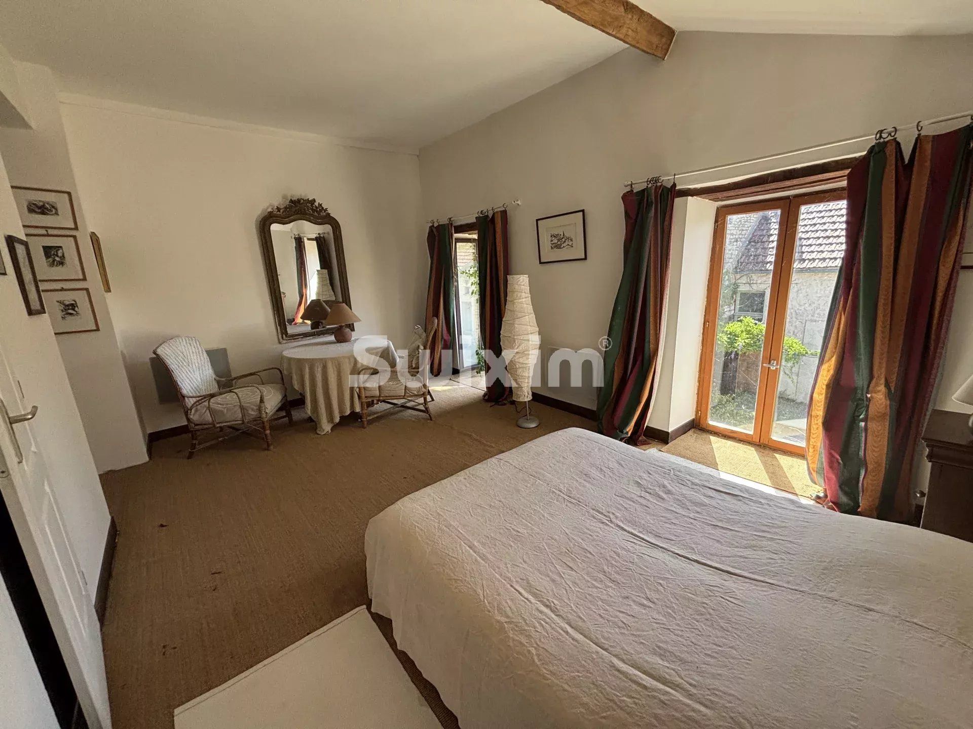 maison 11 Pièces en vente sur Noyers (89310)