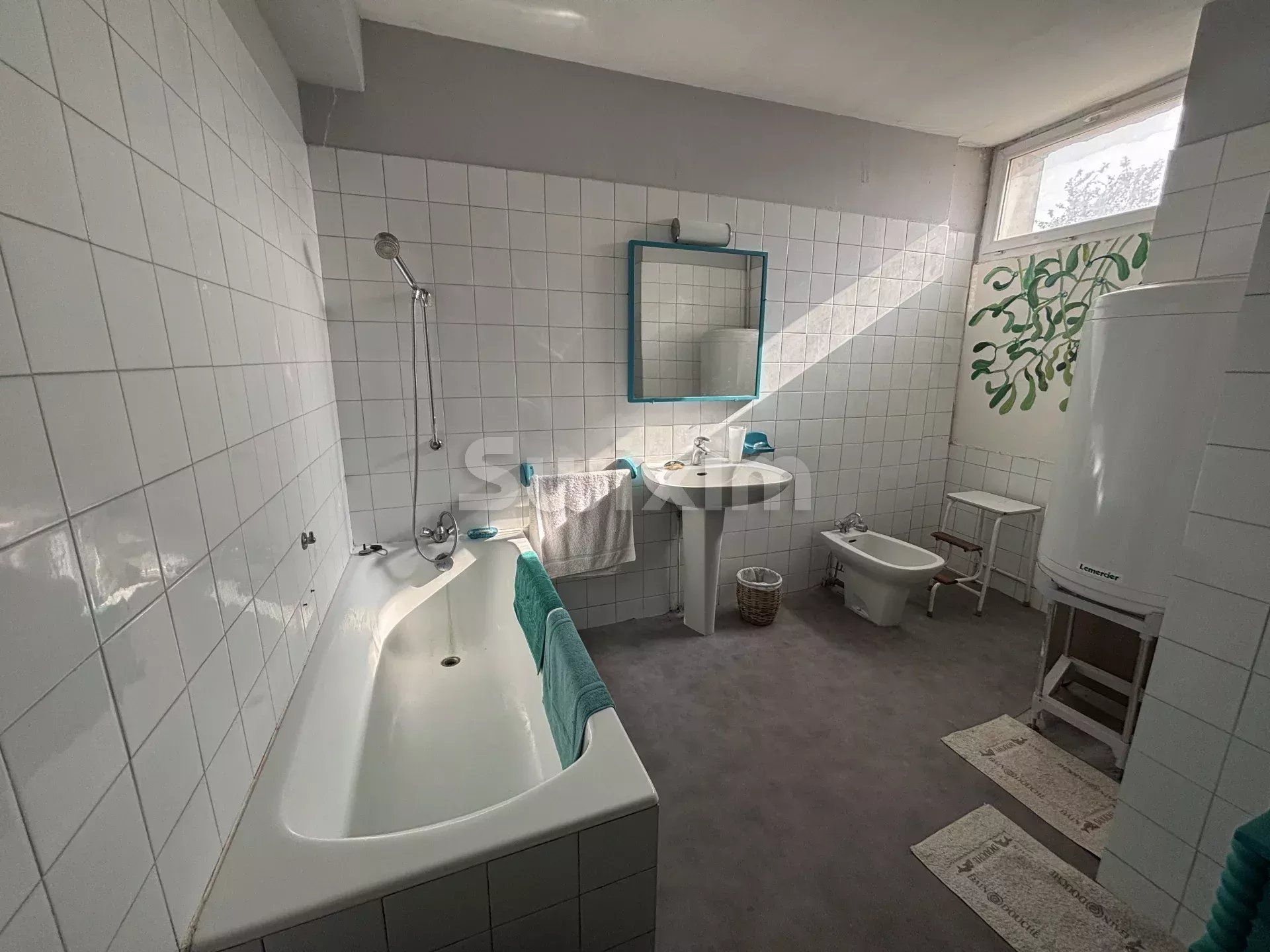 casa 11 Camere in vendita su Sarry (89310)