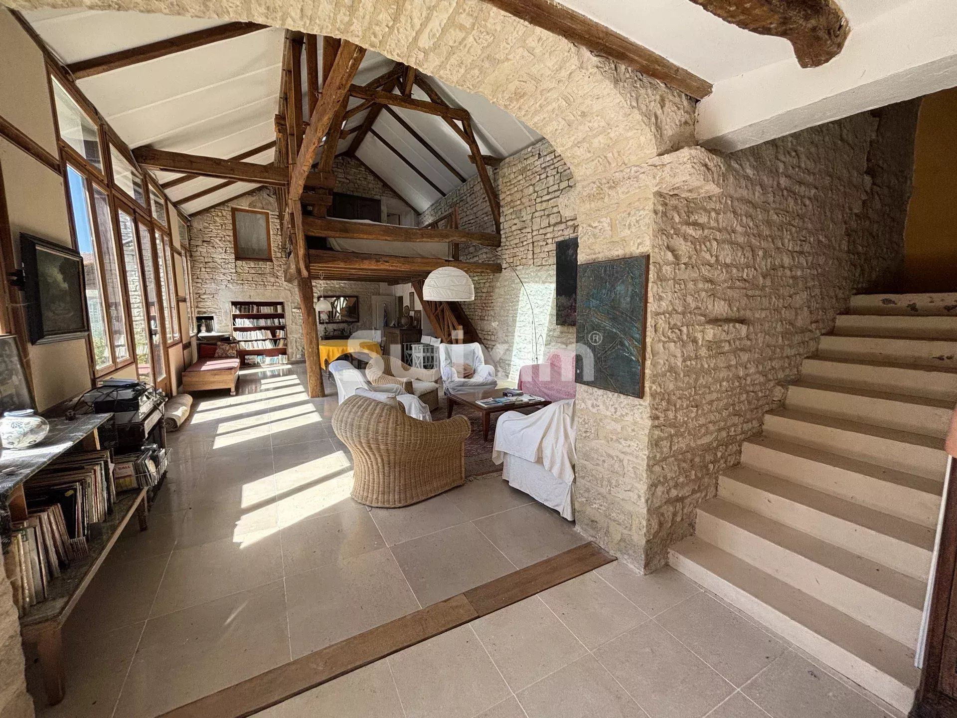 maison 11 Pièces en vente sur Noyers (89310)