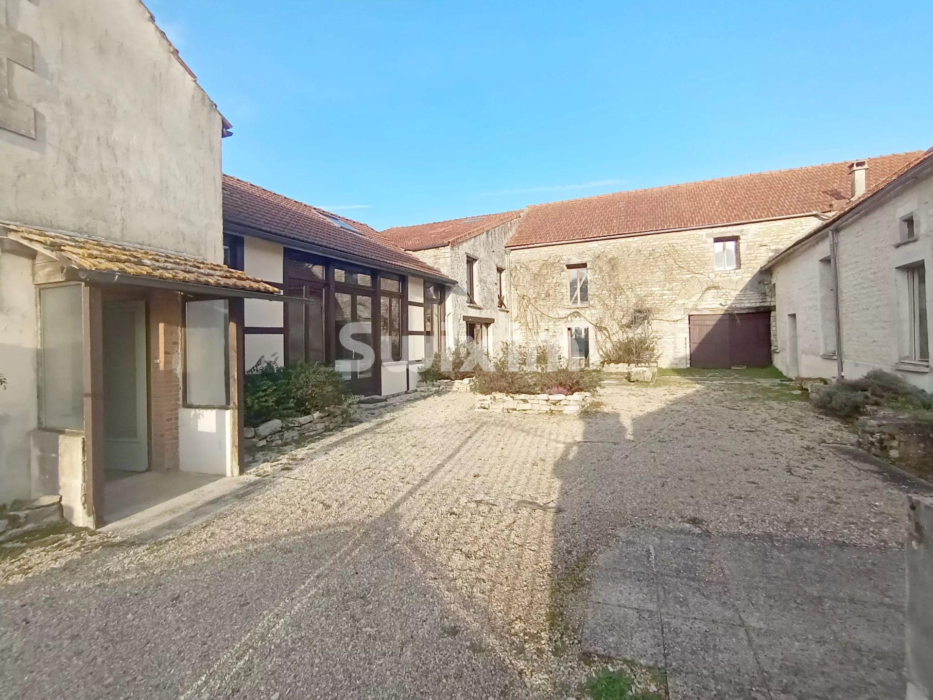 maison 11 Pièces en vente sur Noyers (89310)