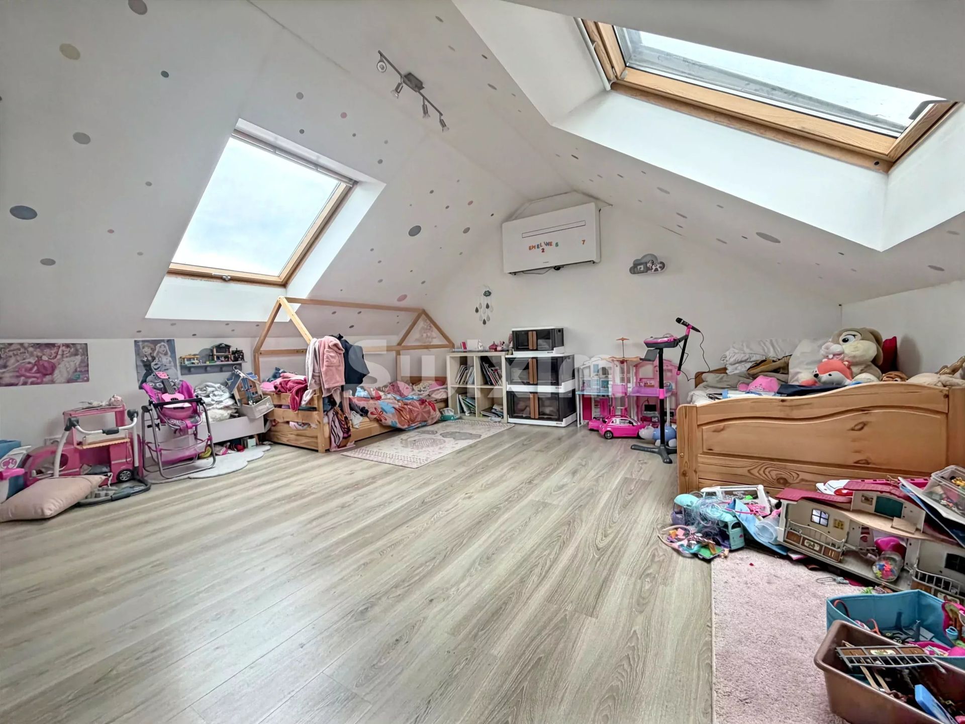 house 5 Rooms for sale on Frangy (74270)