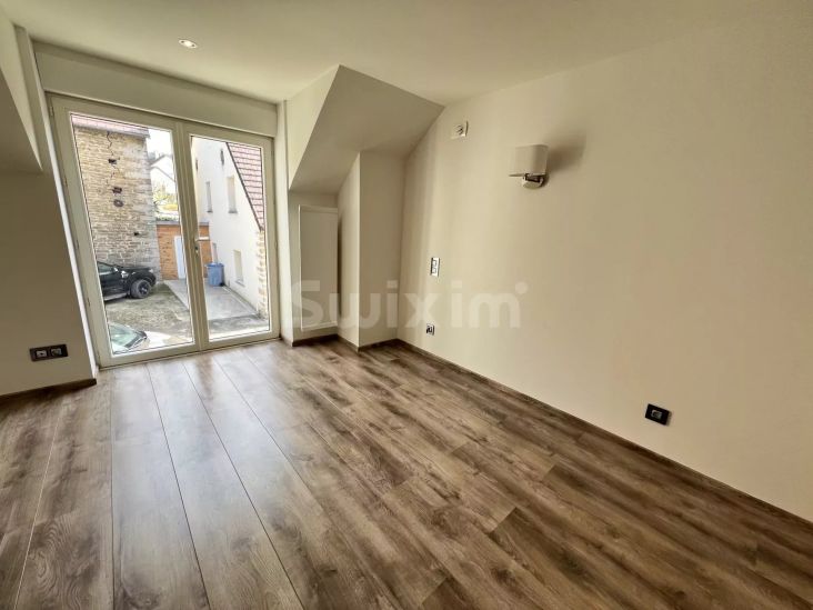 Vente Maison Lons-le-Saunier 5&nbsp;Pièces 138&nbsp;m²