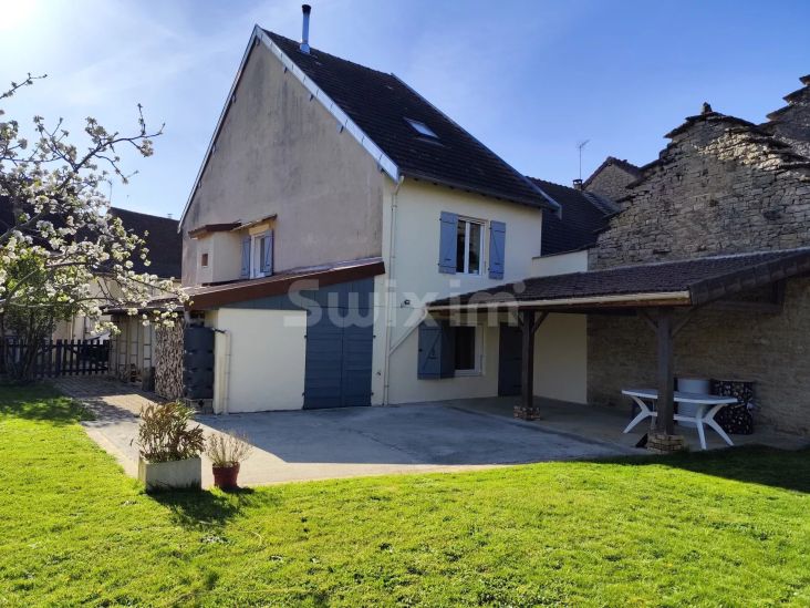 Vente Maison Lons-le-Saunier 5&nbsp;Pièces 125&nbsp;m²