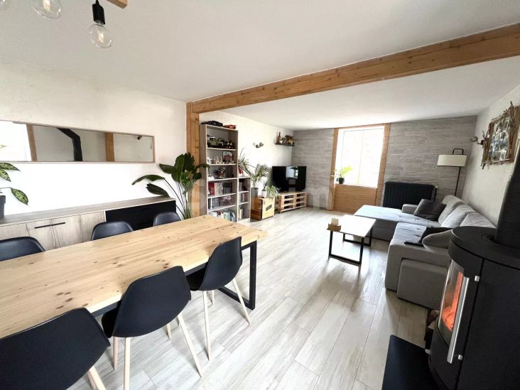 Sale House Lons-le-Saunier 5&nbsp;Rooms 125&nbsp;m²