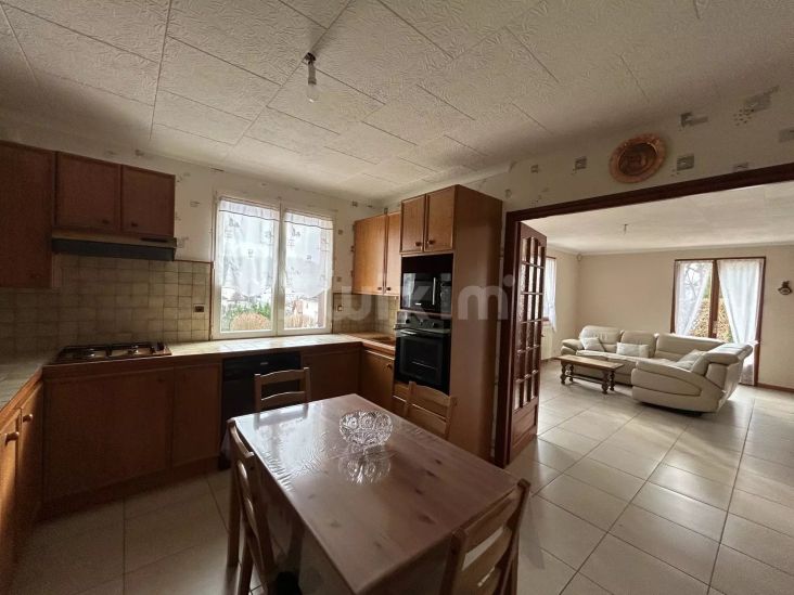 Vendita Casa Lons-le-Saunier 6&nbsp;Camere 116.01&nbsp;m²