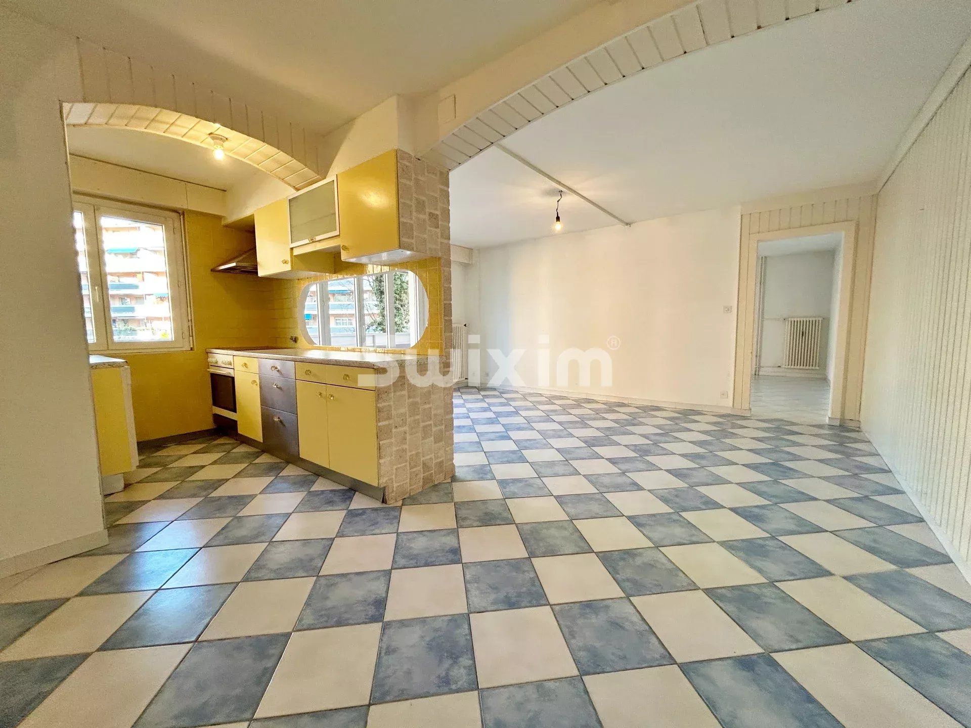 apartamento 3.5 Quartos para venda sobre Montreux (1820)