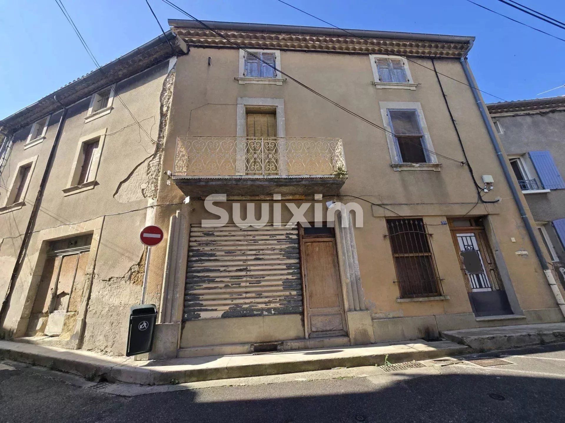 edificio 10 Salas en venta en Valréas (84600)