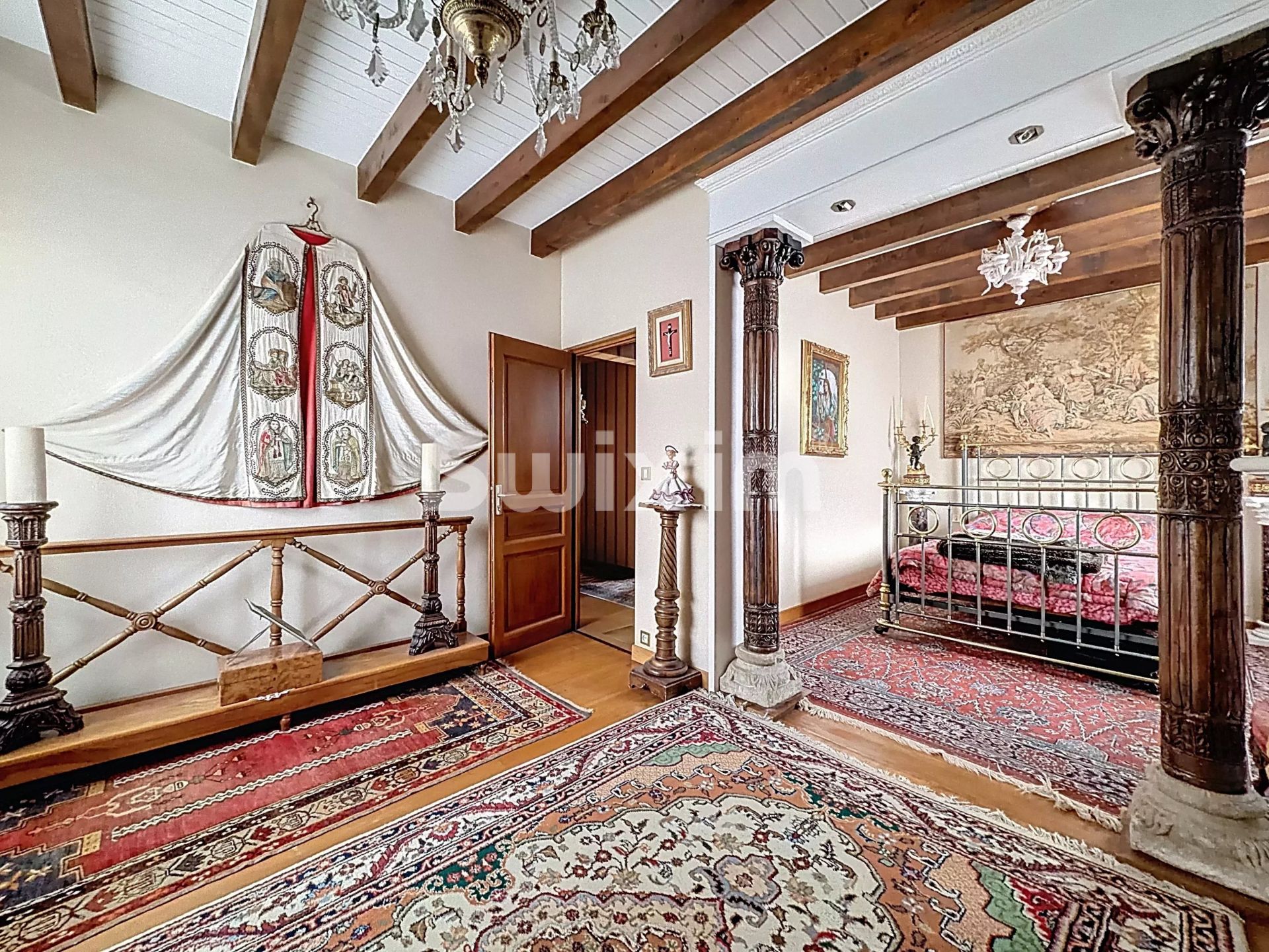 local comercial 7 Salas en venta en Cessy (01170)