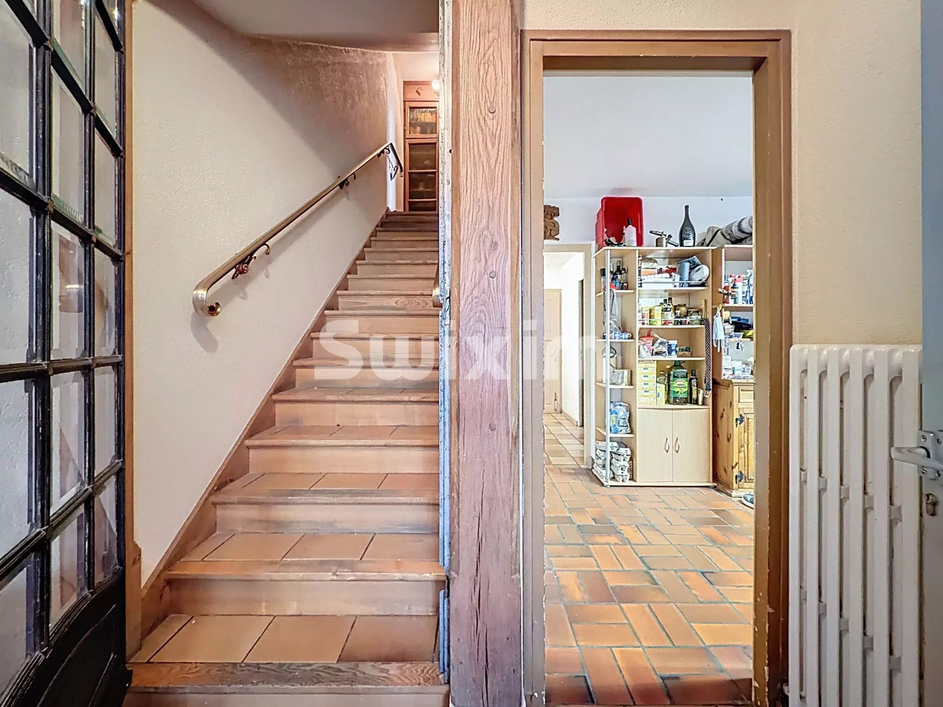 local comercial 7 Salas en venta en Cessy (01170)