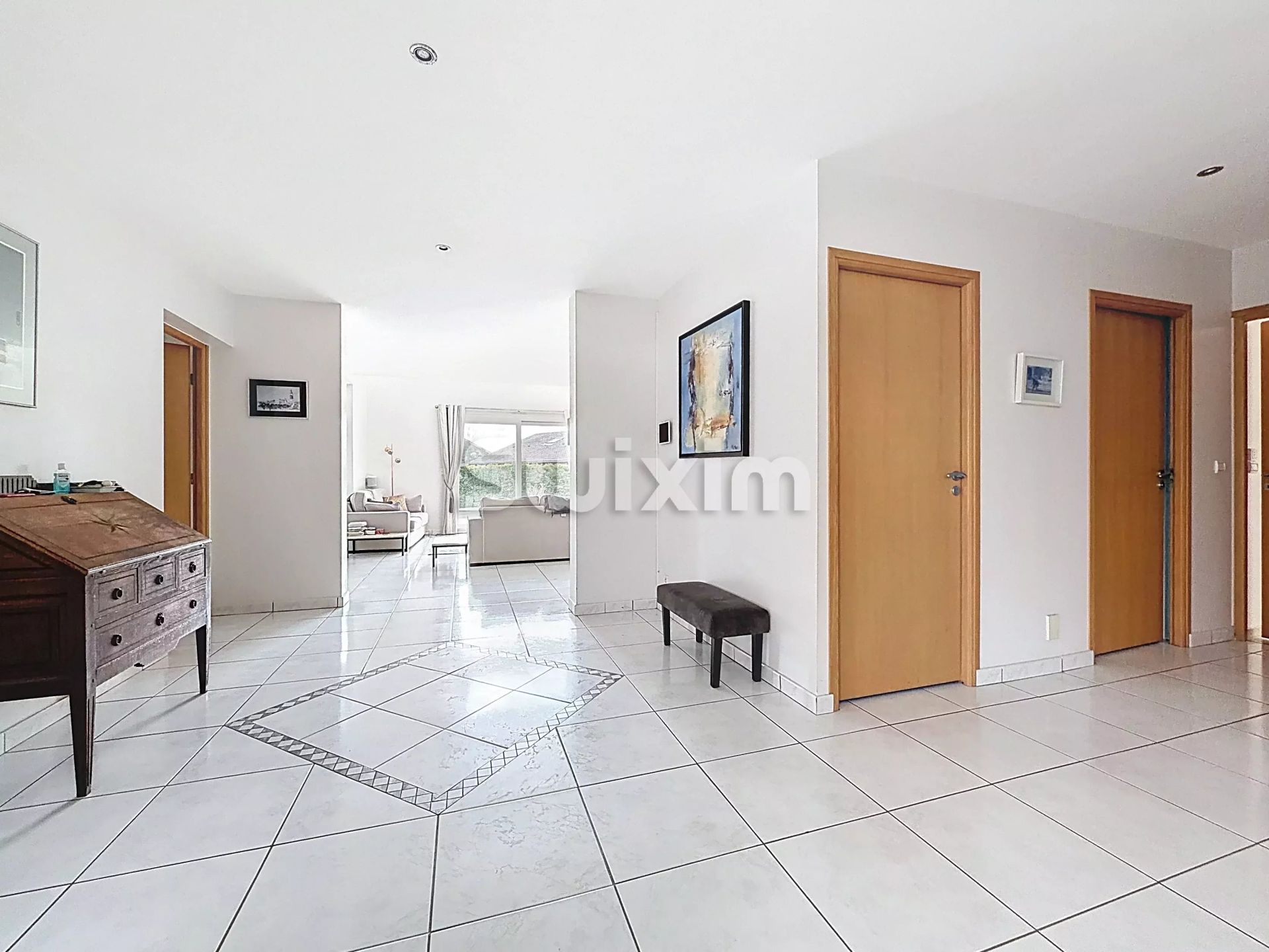 casa 5 Camere in vendita su Messery (74140)