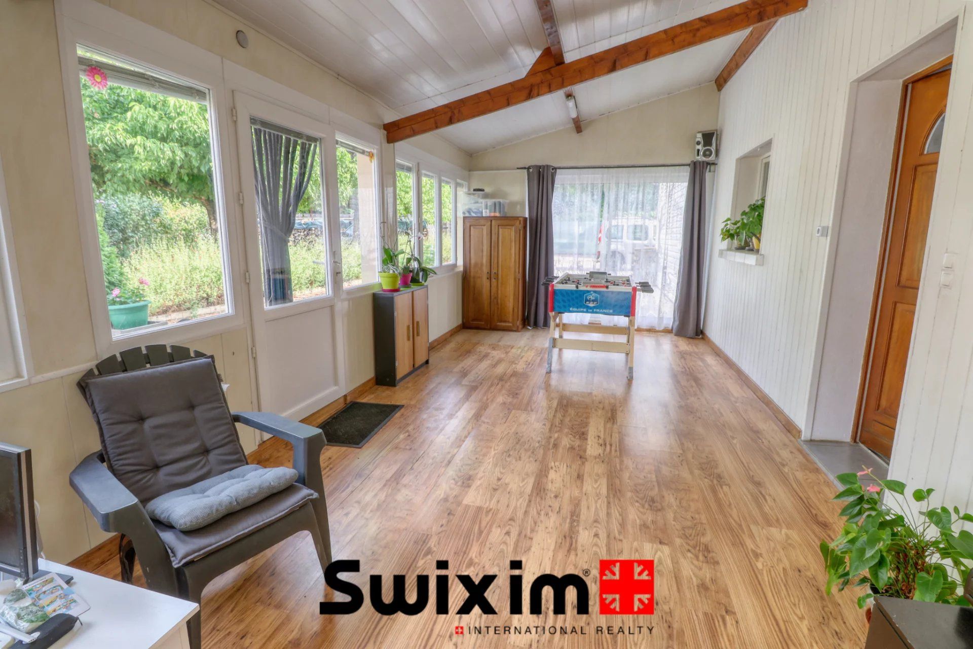 casa 7 Camere in vendita su Landiras (33720)