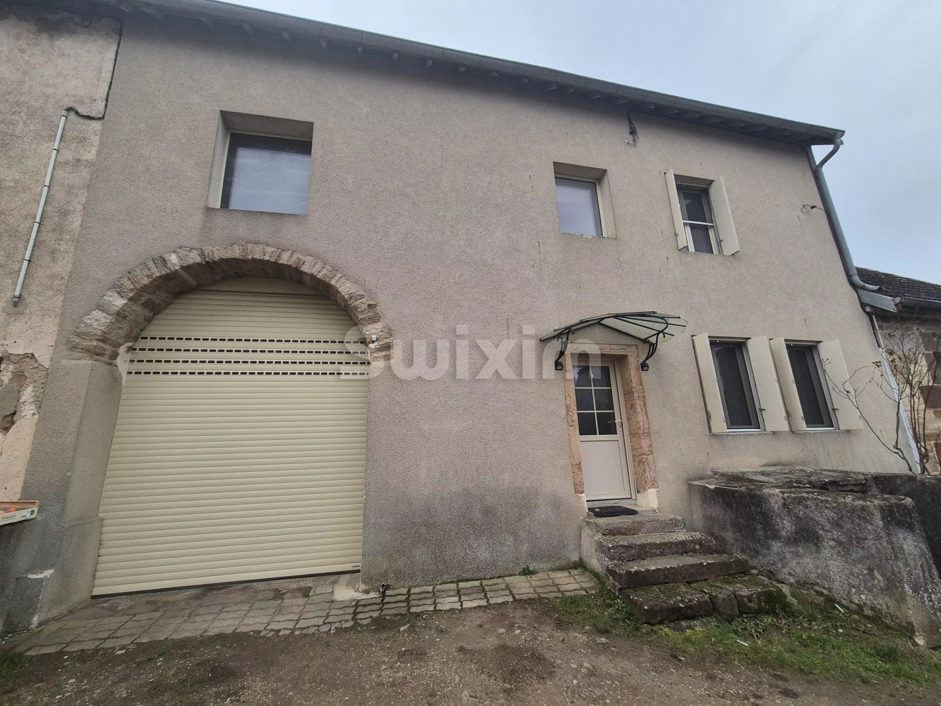 casa 5 Camere in vendita su Dole (39100)