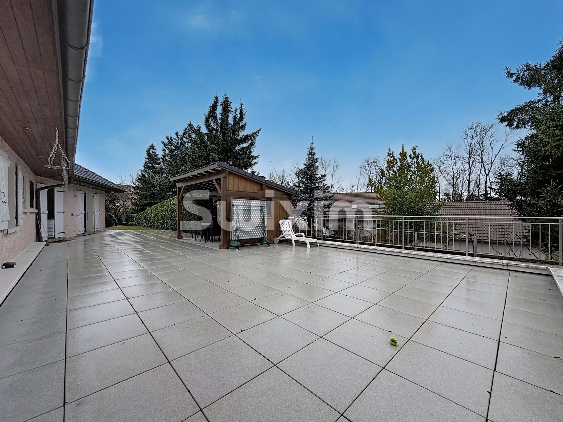 maison 11 Pièces en vente sur Ornex (01210)