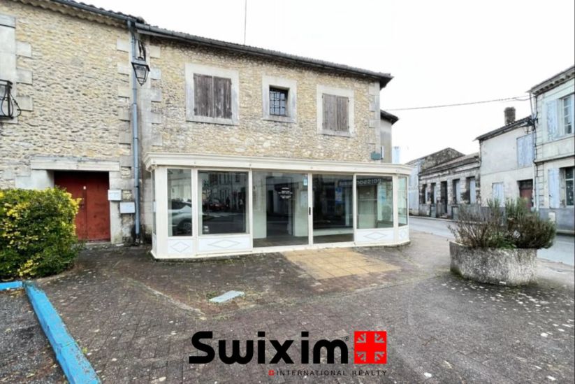 Location Commerce Castelnau-de-Médoc 2&nbsp;Pièces 74&nbsp;m²