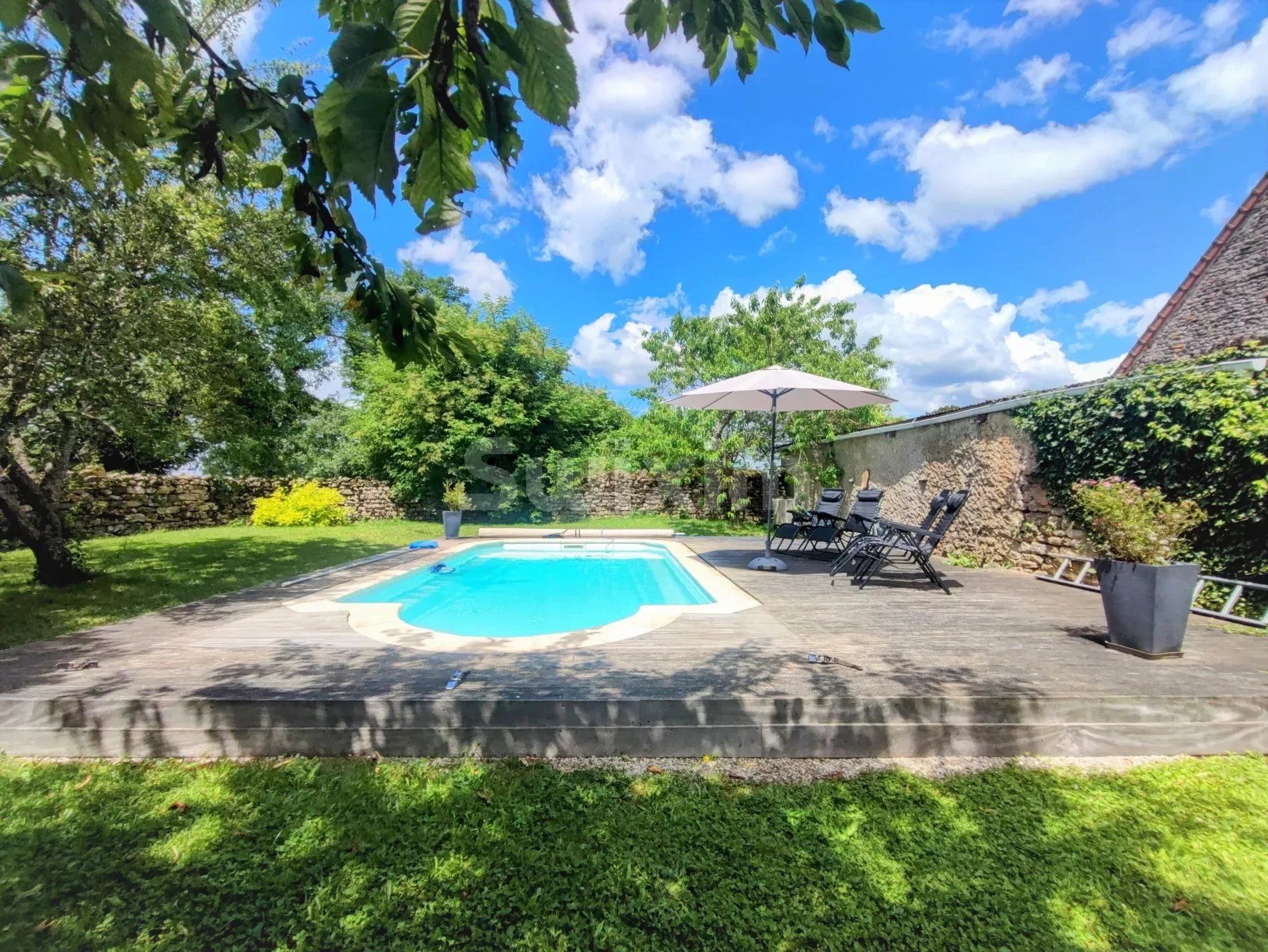 propriété 8 Pièces en vente sur Beaune (21200)