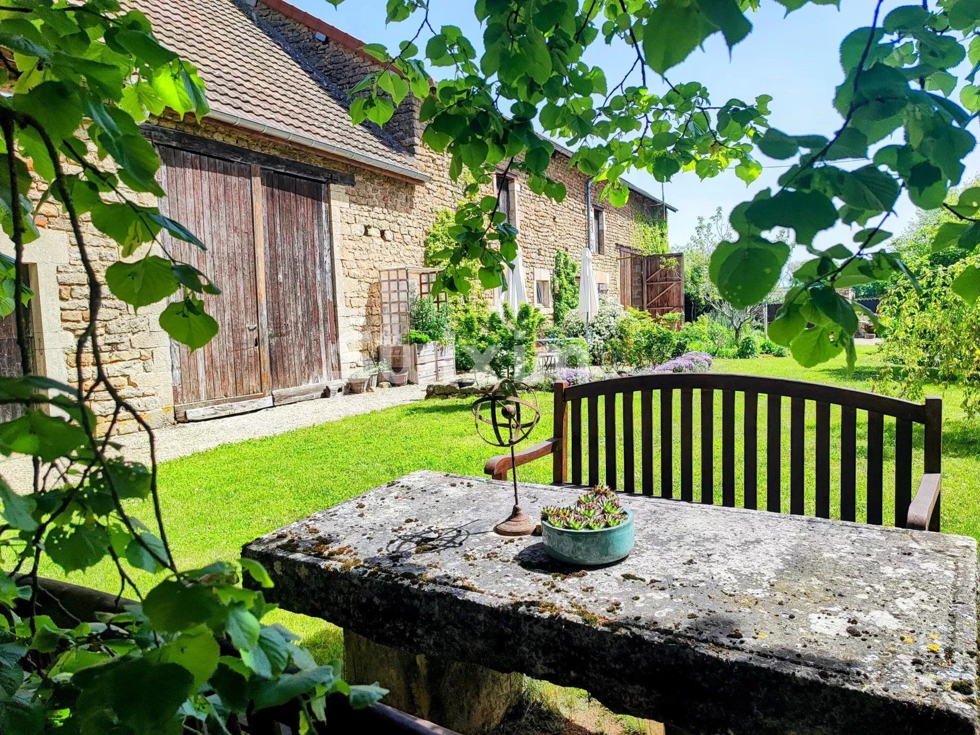 propriété 8 Pièces en vente sur Beaune (21200)