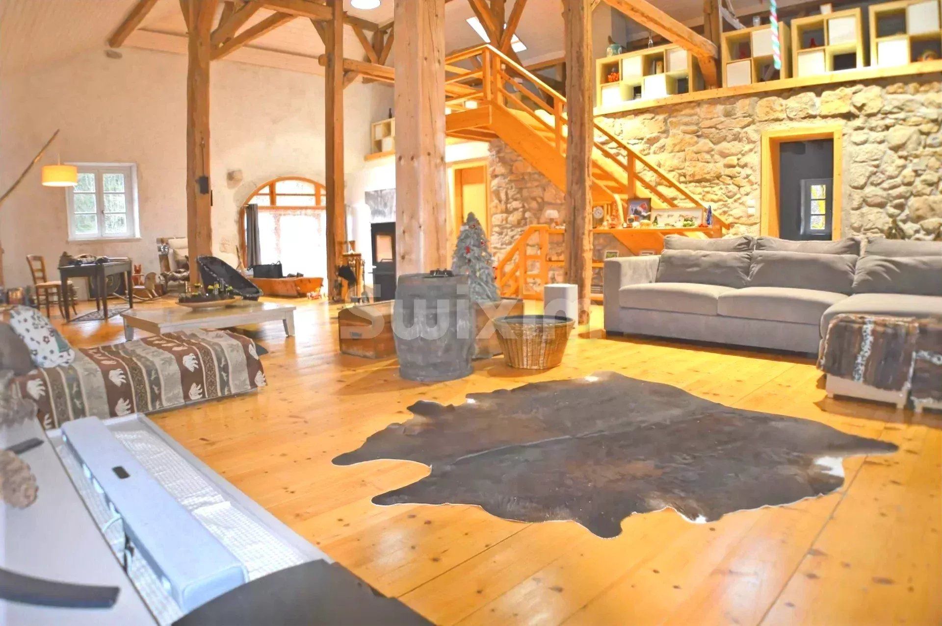 house 6 Rooms for sale on Les Rousses (39220)