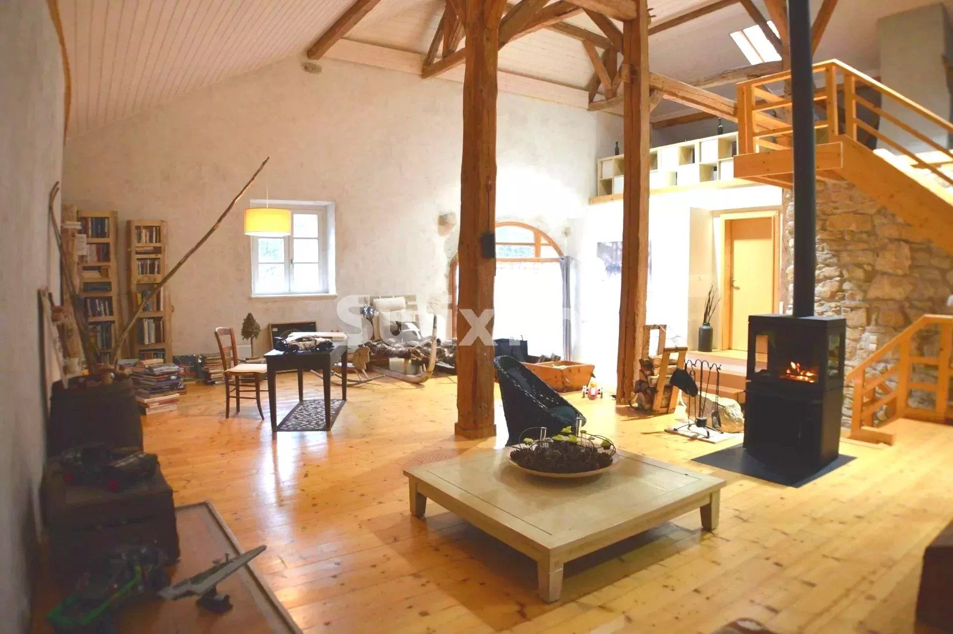 house 6 Rooms for sale on Les Rousses (39220)