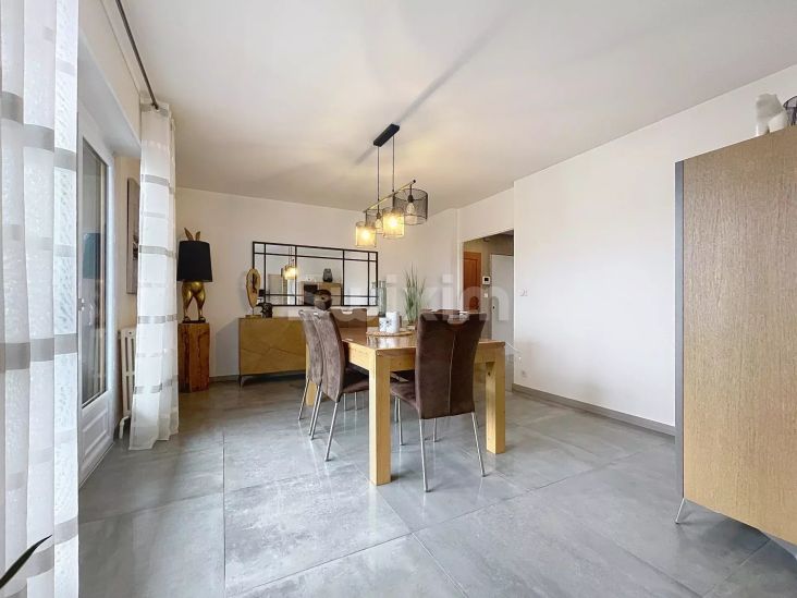 Vente Appartement Cluses 5&nbsp;Pièces 110.5&nbsp;m²