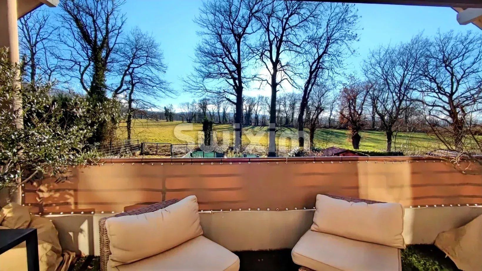 apartment 3 Rooms for sale on Neydens (74160)